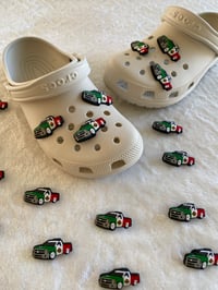 La Bandera Croc Charm 