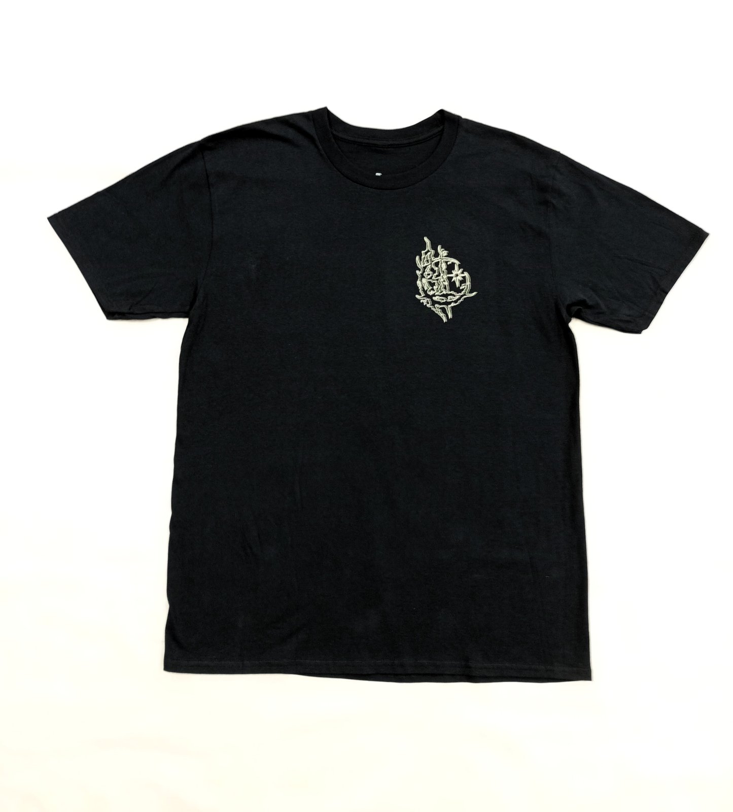 Bonetrail Skull' White & Black T-shirt - Bone Trail Apparel