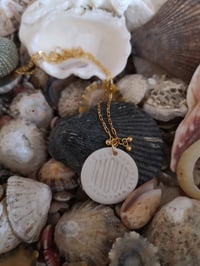 Image 1 of Collier & Médaille AMOUR • coloris Lait • EMMY MOA 