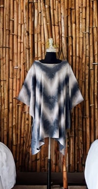 40 Light Gray Blue Black Tie Dyed Dolman Sleeve Cover Up Poncho Top