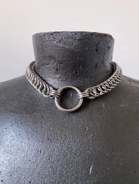 Image 2 of 'QUAL' choker