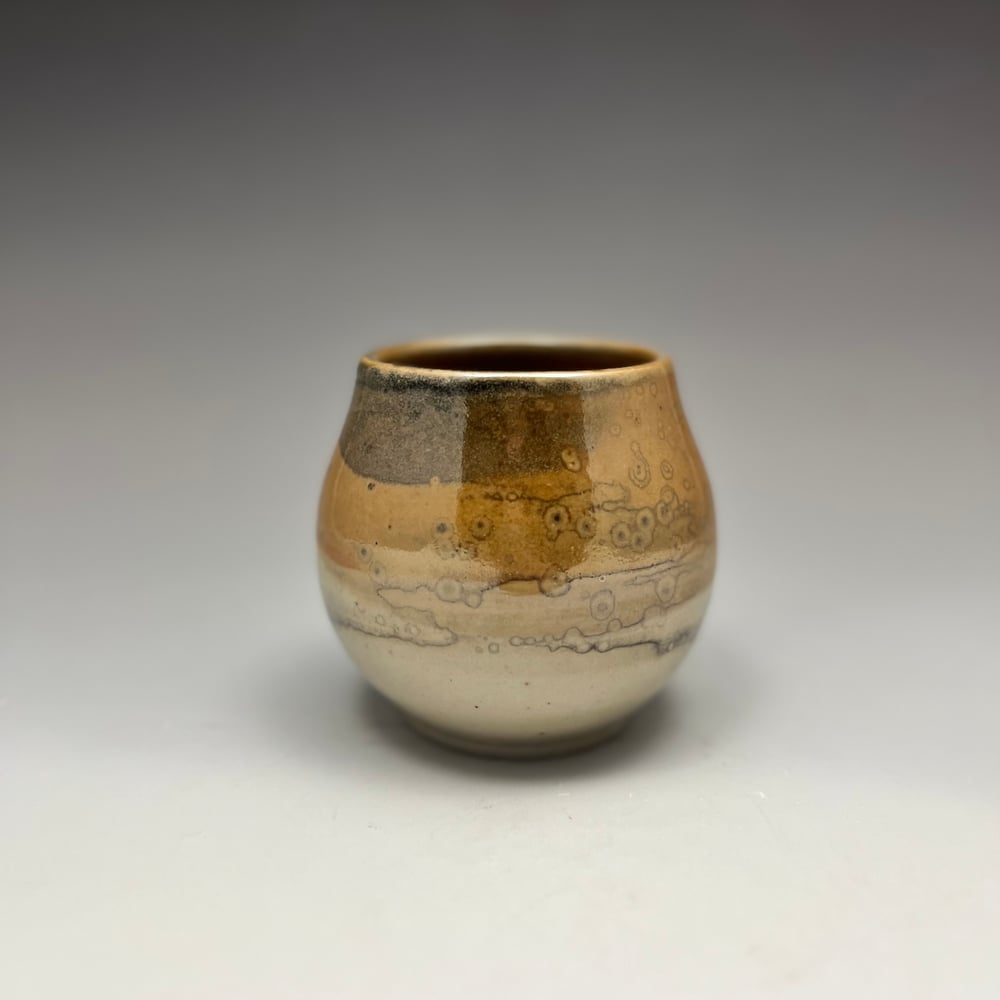 Image of brown and white bowl