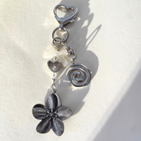 Image 3 of Flower Spiral Keychain