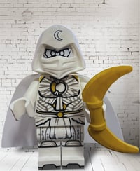 Image 2 of Moon Knight Series Mega Figures