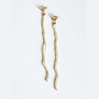 Image 1 of Pearl Shoulder Duster Earring-Gold Vermeil