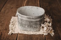 Image 3 of Oval bowl with flower meadow