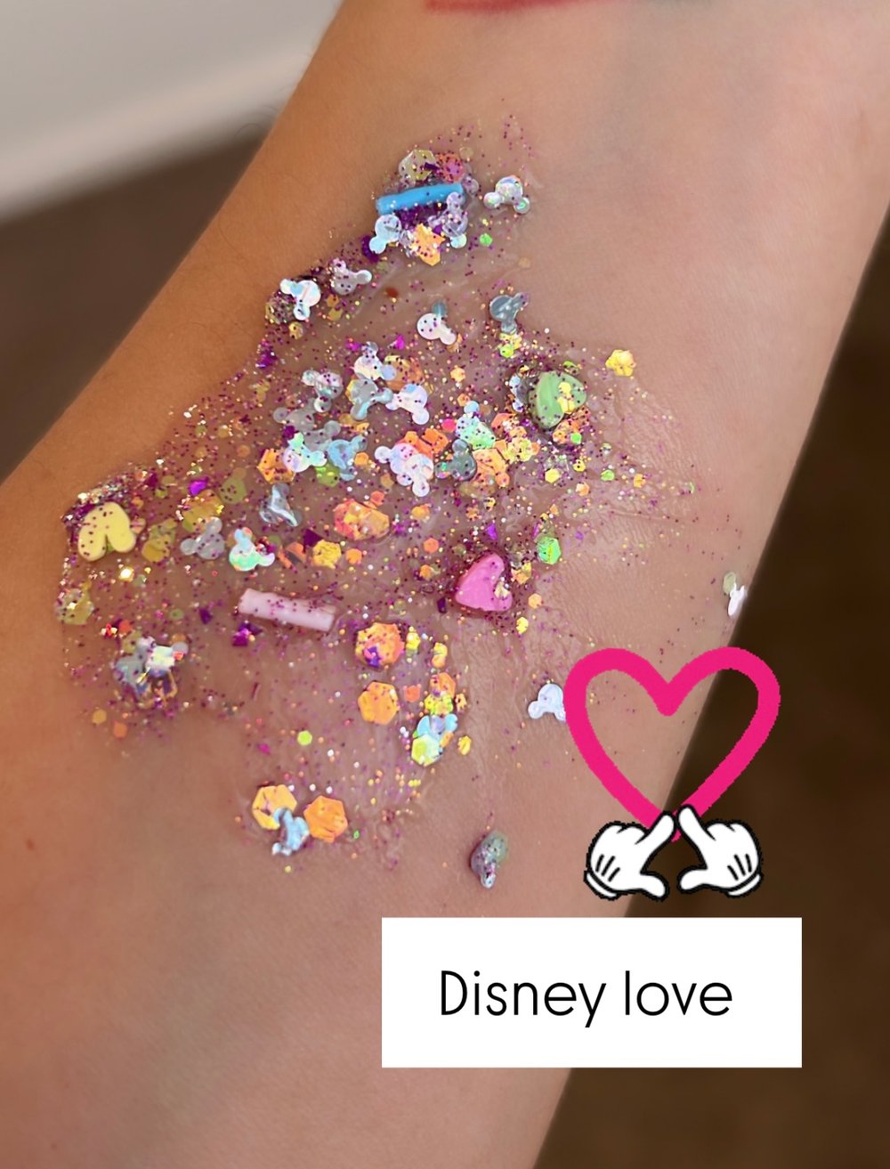 Disney love body and hair gel 