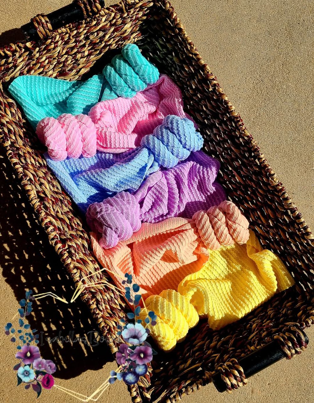 Image of Spring Waved Bows