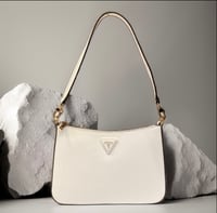 Image 1 of BOLSO HOMBRO BLANCO GUESS SS25