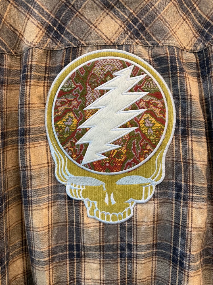 Image of Size Medium Oversized women’s flannel