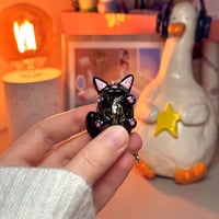 Image 12 of Kitty keychain