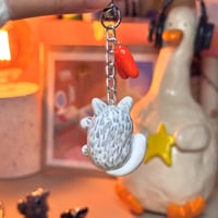 Image 21 of Kitty keychain