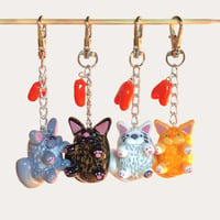 Image 1 of Kitty keychain