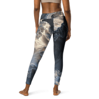 Image 9 of Maritime Yoga Leggings