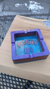 Image 3 of Ashtray High Bi Bisexual