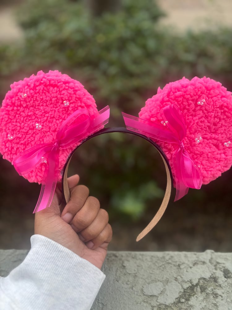 Image of Valentine Sherpa mouse ears with Mickey head rhinestones 