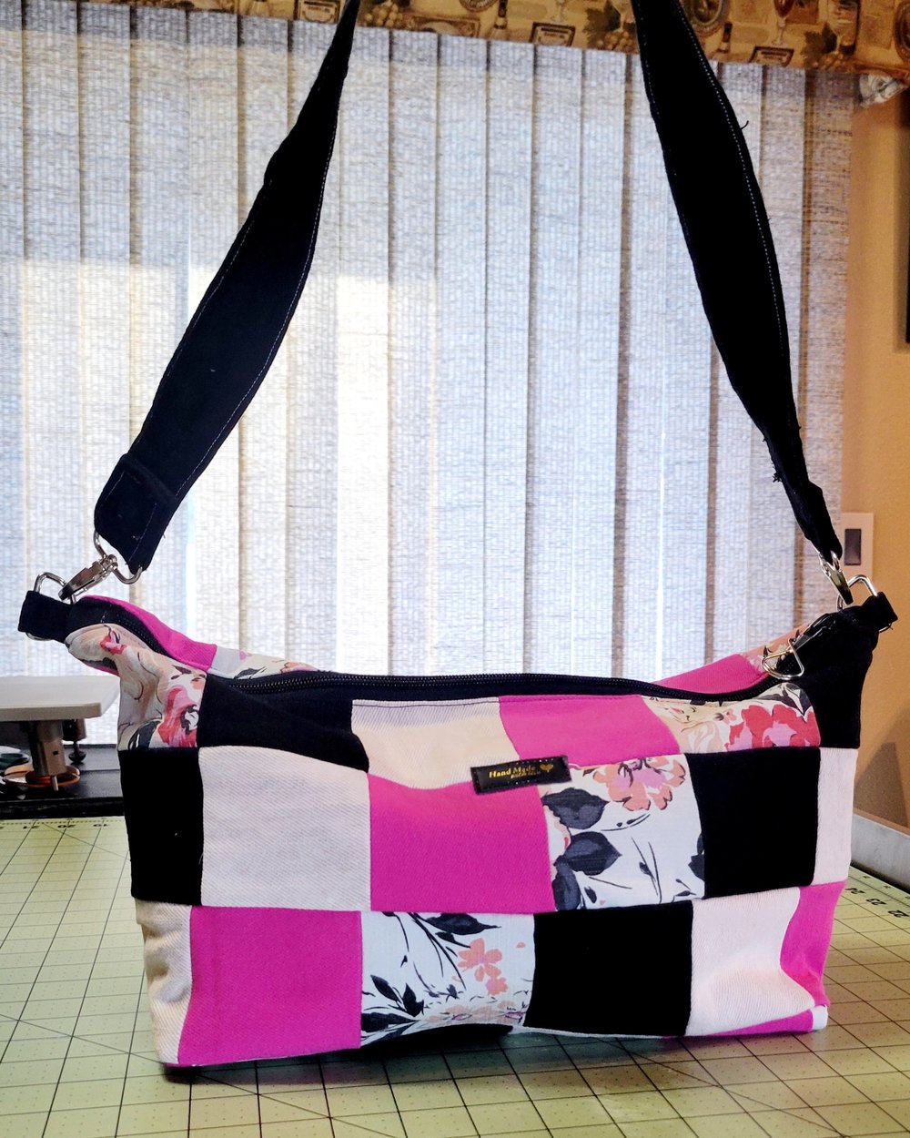 Image of Checkerboard Handbag(was $50.00)