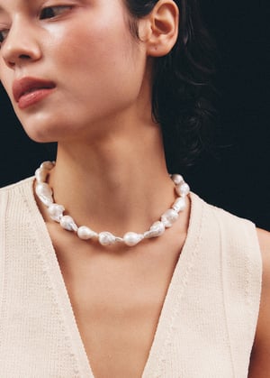 Image of LOWOOL - Queen Pearl Necklace