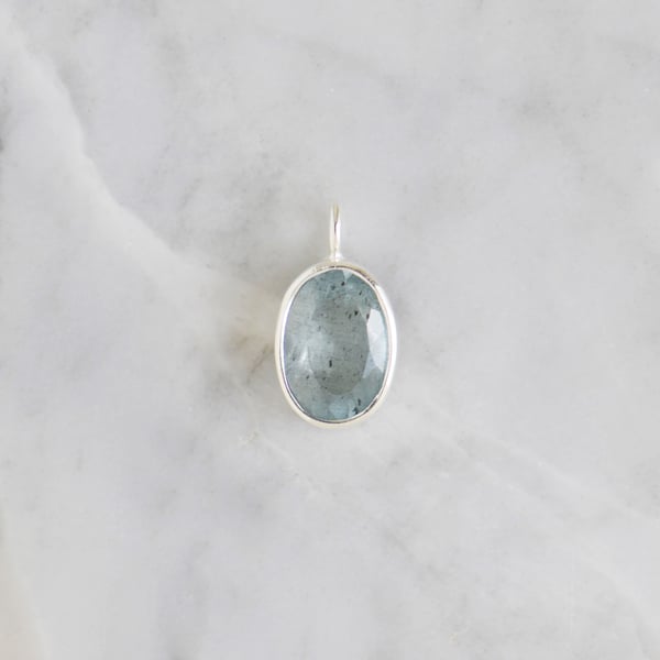 Image of  Aquamarine oval cut crystal form silver necklace