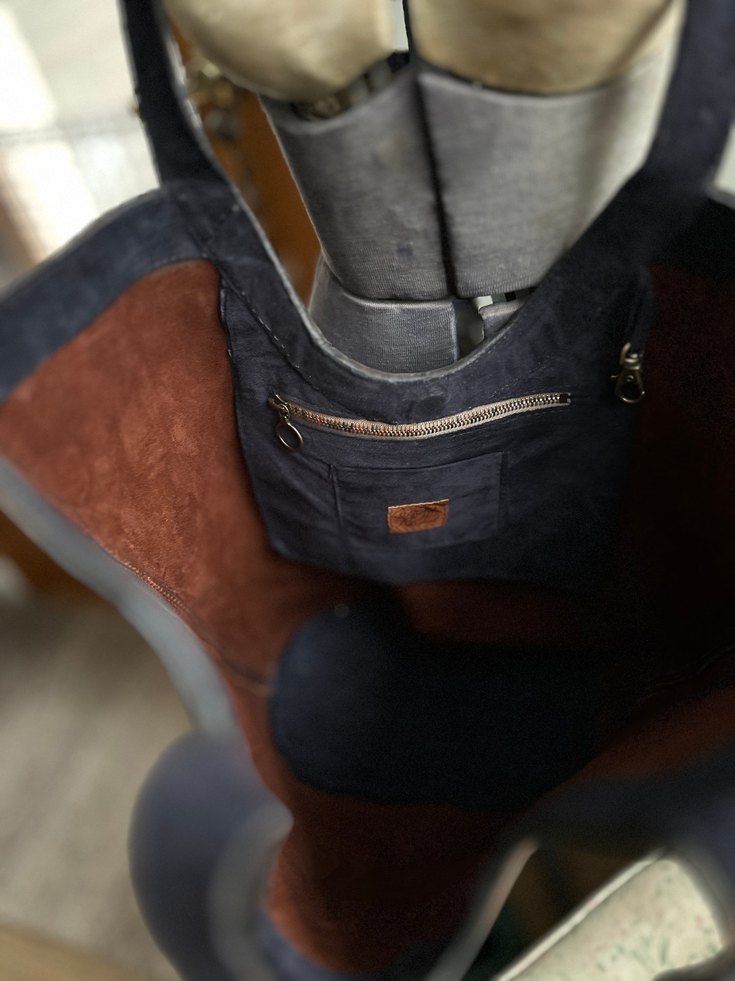 Image of Crescent bag 1