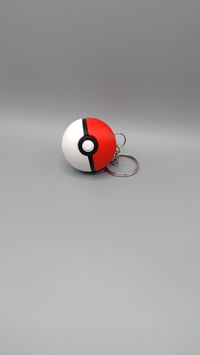 Image 2 of POKEBALL KEYCHAIN