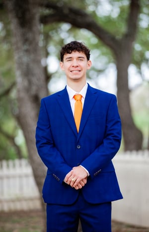 Image of Graduation Portraits - Bracken Village