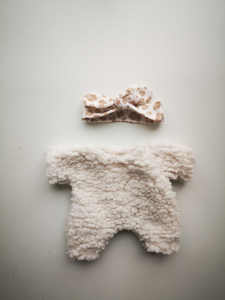 Mini tenue moumoute 21cm Image 3