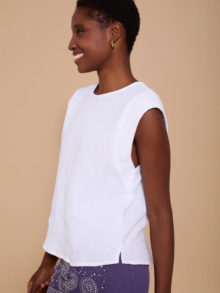 Image of Top Lucia blanco