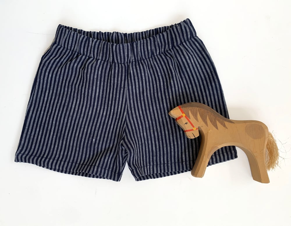 Image of 'Everyday" linen shorts blue stripes