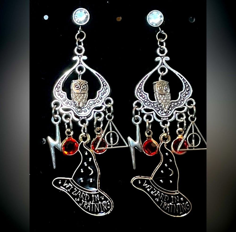 Image of Sorcerers Stone Harry Potter Jewelry Earrings Movie Lightening Bolt 