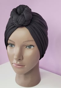 Image 3 of Classic Black