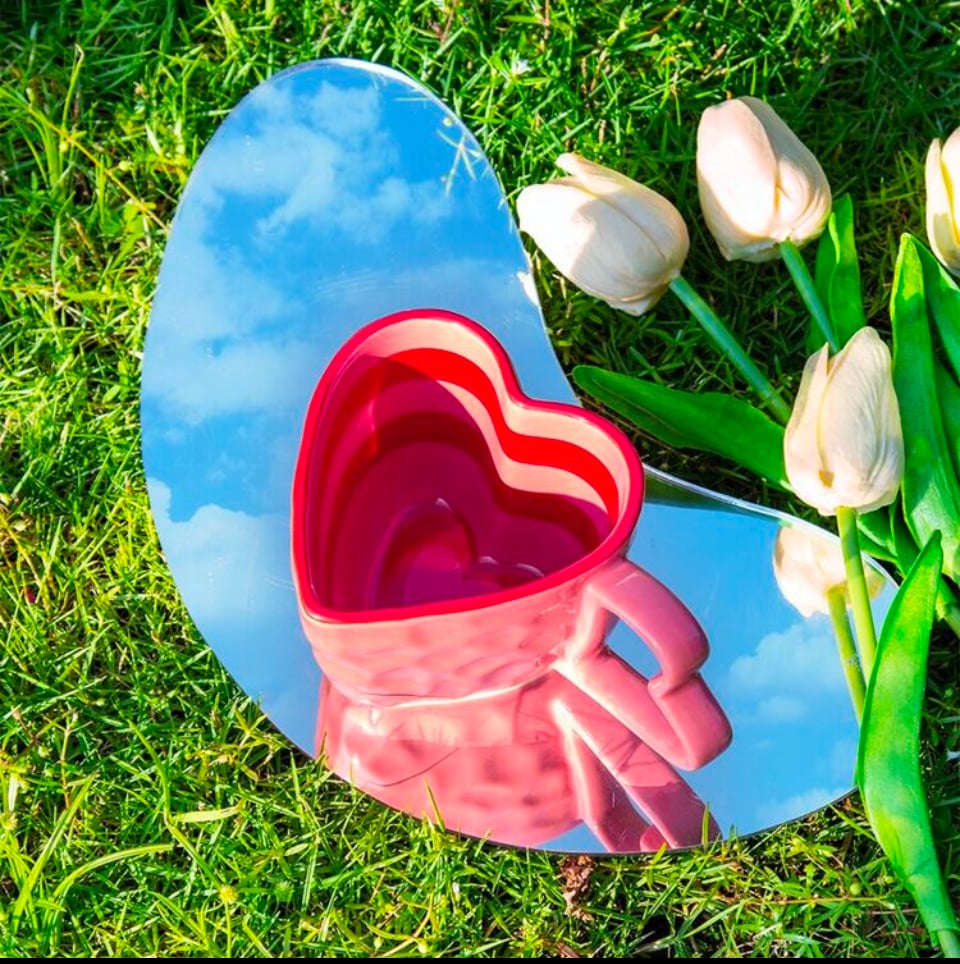 Image of Tori Heart Shaped Mug with inside pattern 