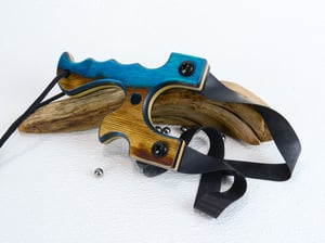 Image of Handcrafted Wooden Slingshot, Safari Spectraply Wood Sling Shot, Right Hand pull, Left hand hold