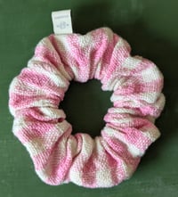 Image 1 of 100% Cotton Pink and Off-White Plaid Handwoven Hair Scrunchie