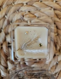 Image 9 of Cashmere & Linen 