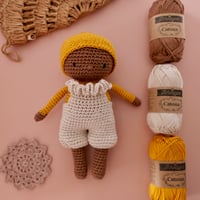 Image 1 of Kit Crochet-Poupon Kaly Safran et Lin