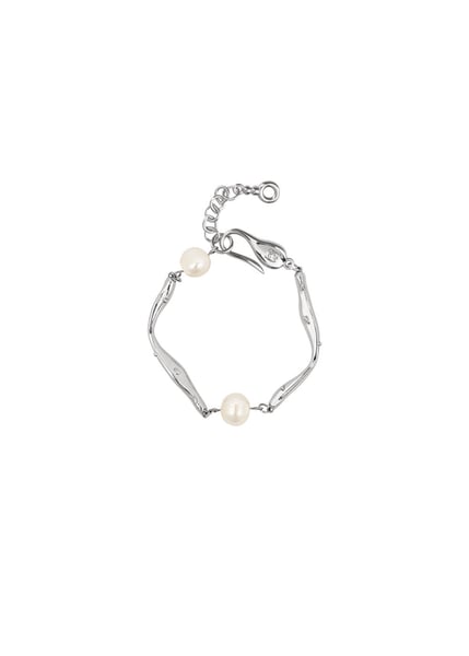 Image of LOWOOL - Thorn Pearl Bracelet