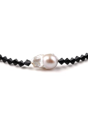 Image of LOWOOL - Swarovski Stone Pearl Necklace