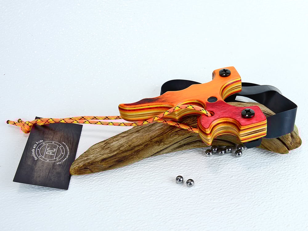 Image of Wooden Slingshot, Spectraply Tequila Sunrise, The Twister, Wood Catapult, Right hand pull