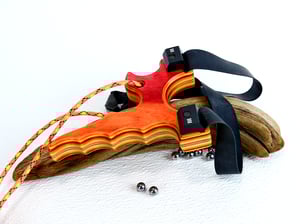 Image of Wooden Slingshot, Spectraply Tequila Sunrise, The Twister, Wood Catapult, Right hand pull