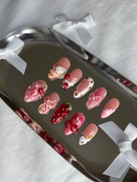 Image 1 of Valentine <3