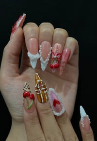 Image 4 of Romantic <3