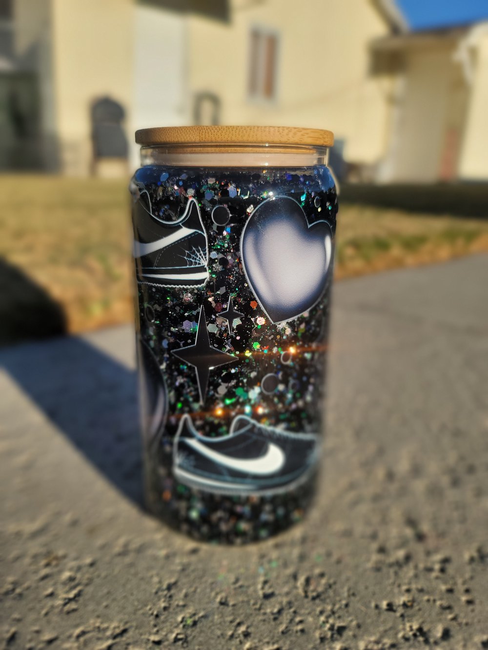 Image of Shoe 16oz Glass