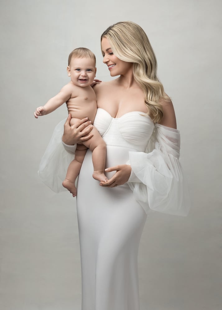 Image of MOTHER'S DAY PORTRAIT EVENT