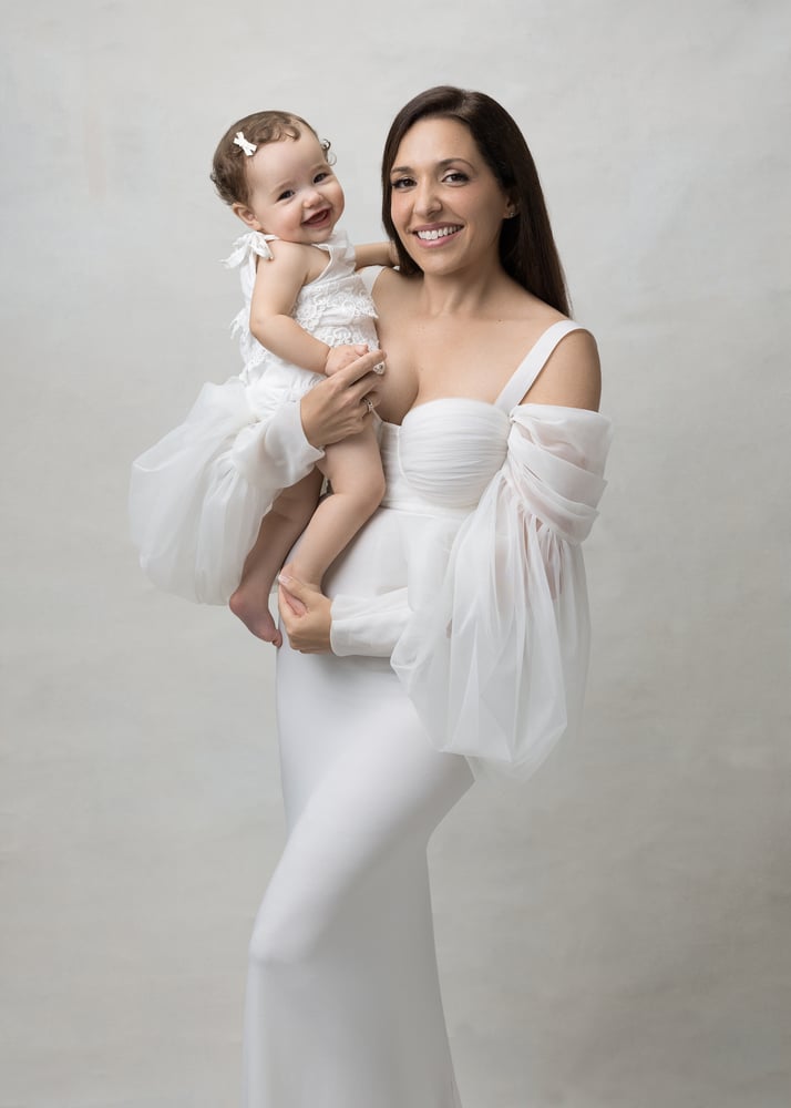 Image of MOTHER'S DAY PORTRAIT EVENT