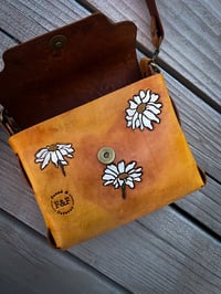 Image 4 of Daisy festival purse