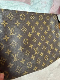 Image 2 of Louis Vuitton Monogram Toiletry 26 Pouch