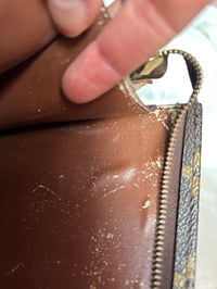 Image 13 of Louis Vuitton Monogram Toiletry 26 Pouch