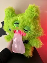 Image 2 of Alien gibbie