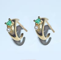 Image 1 of Victorian emerald mini hoop earring